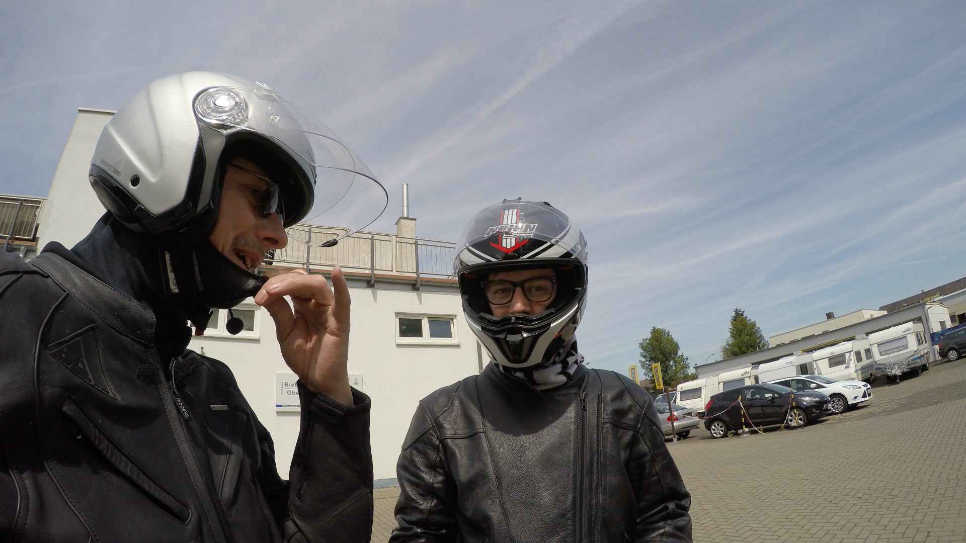 Bild  17.06.15(5) wird geladen, bitte warten...