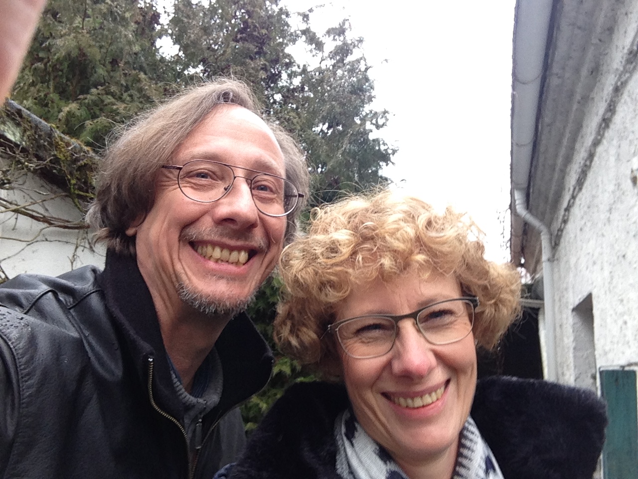 Bild  2016-02-23-HG (10) wird geladen, bitte warten...